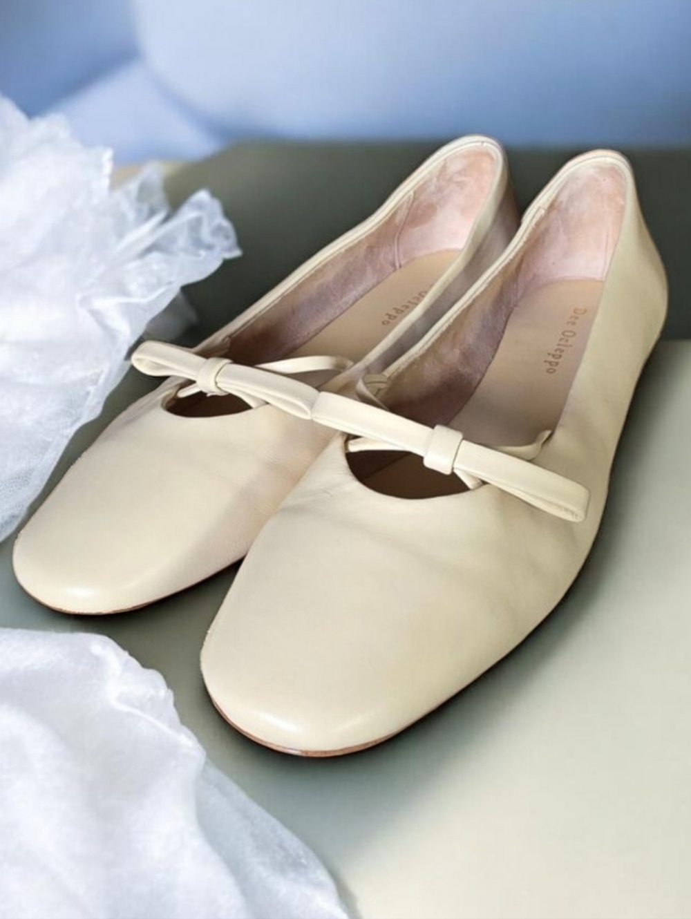 NWOB DEE OCLEPPO ( 9 ) Dixon Bow Embellished Nappa Leather Ballet Flat